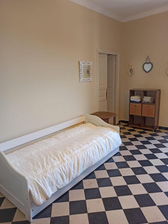 Chez Laurette Murato Apartment Екстериор снимка